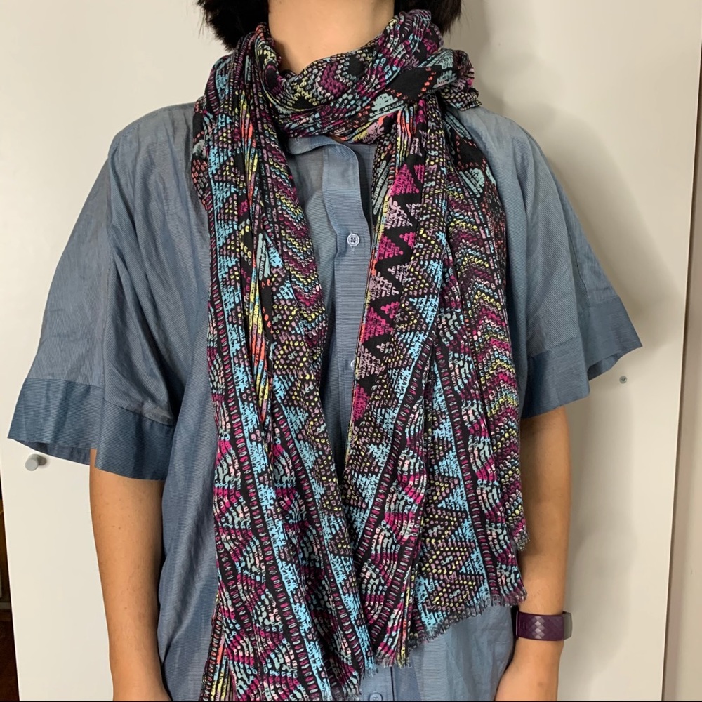Multicolor scarf